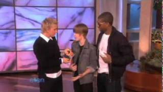 Justin Bieber And Usher Dancing @ The Ellen Show