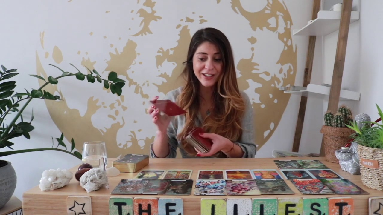 LIBRA - 'They Come With Multiple Personality Masks' December '19 Tarot Reading