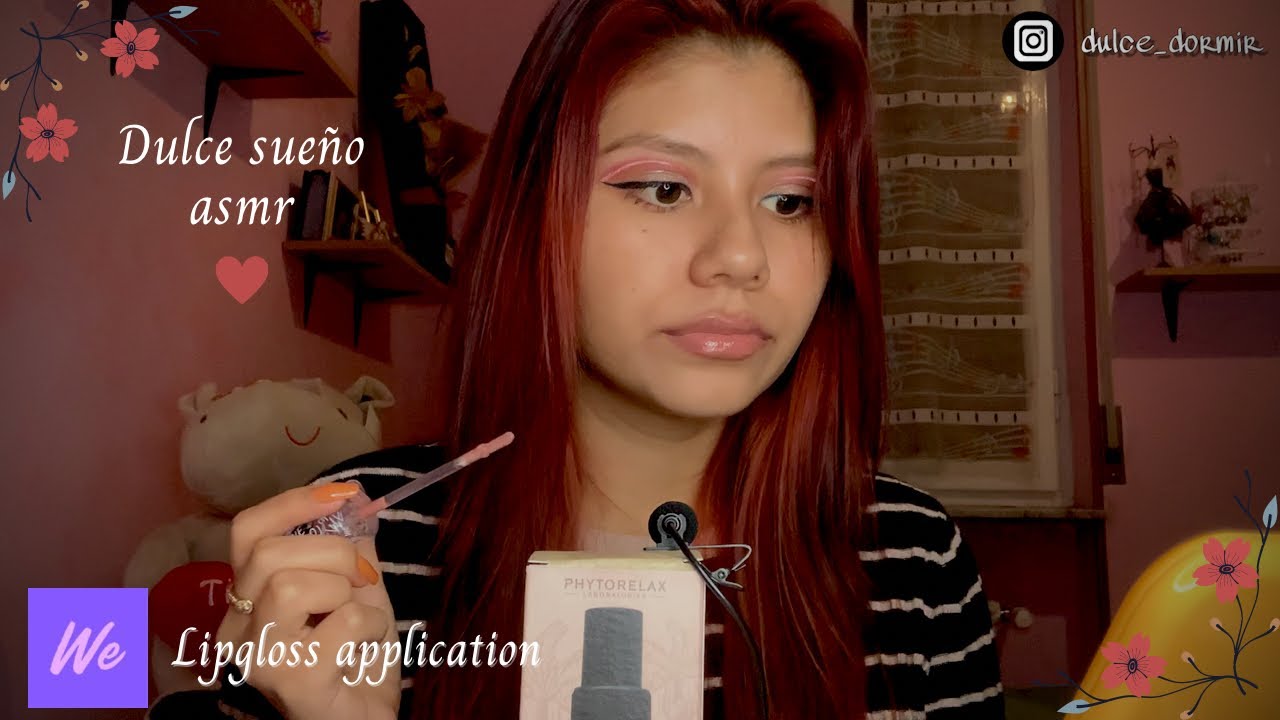 ASMR Español - lipgloss application/aplicando lipgloss (mouth sounds,tapping,lip smacking) WEMAKE-UP