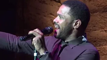 Maxwell Live - 06.23.14, " Fortunate "