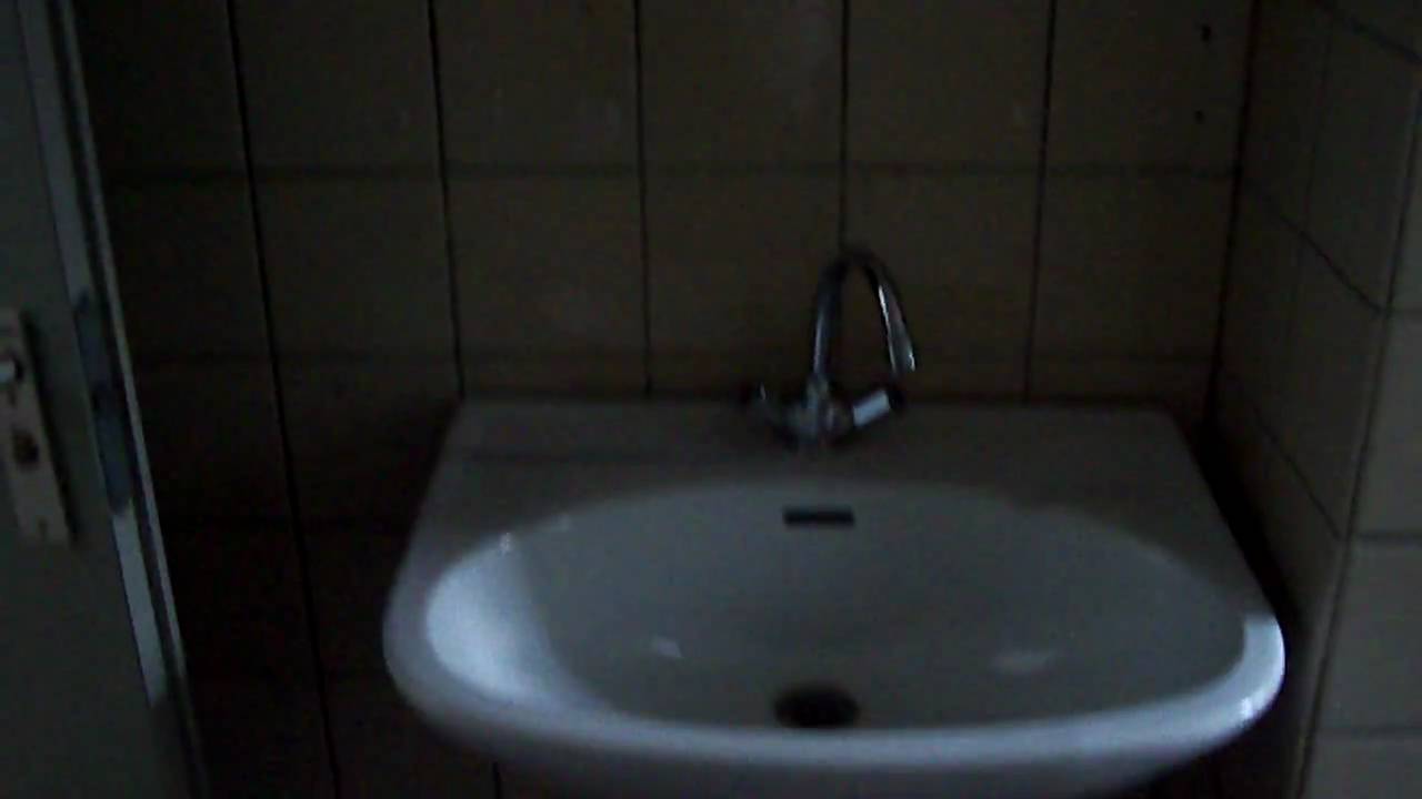 Van zolder naar slaapkamers en badkamer youtube Slaapkamers up creatief