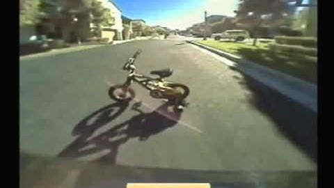 Smart Rear Camera with Object Detection and Distance Estimation on CV220X Image Cognition Processors