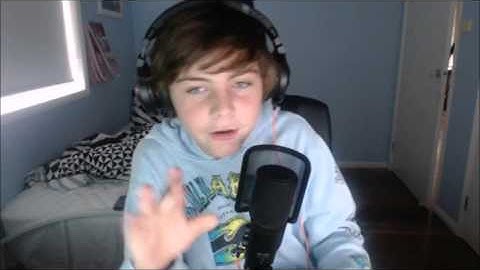 RE: TIMELESSPVP.NET- SSUNDEE RESPONSES!!- HE LOVES PAY TO WIN!