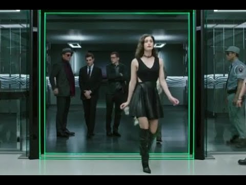 Lizzy Caplan from Now You See Me 2 (Pantyhose scene)