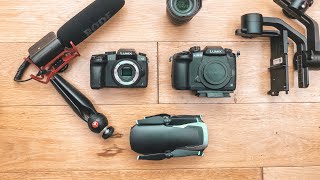 What's in my Minimal Camera Travel Bag! screenshot 2