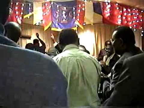 عاطف انيس دق المطر اوكسترا مختلف