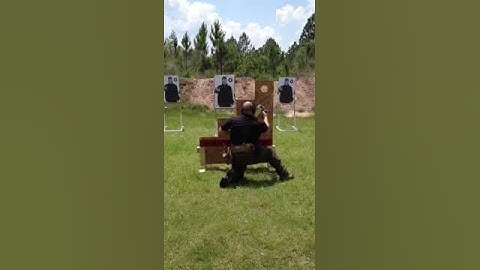 Pistol Shooting W Barricades  / 10 Ring Tactical of Orlando, Florida - Firearms Training