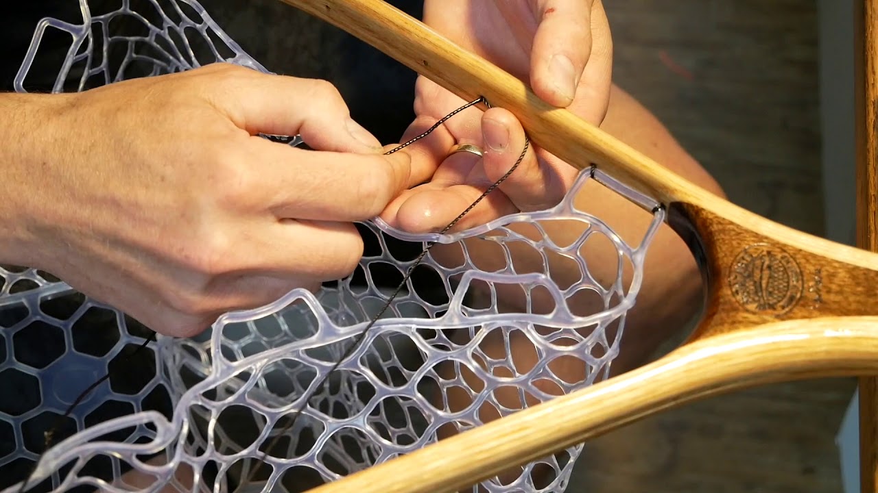 Moby-tie on rubber netting