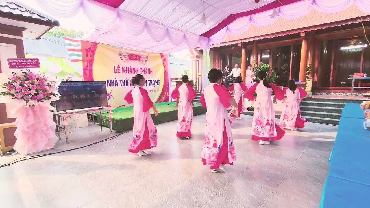 DÁNG EM - CLB PHỤ NỮ THÔN ĐỒNG THANH