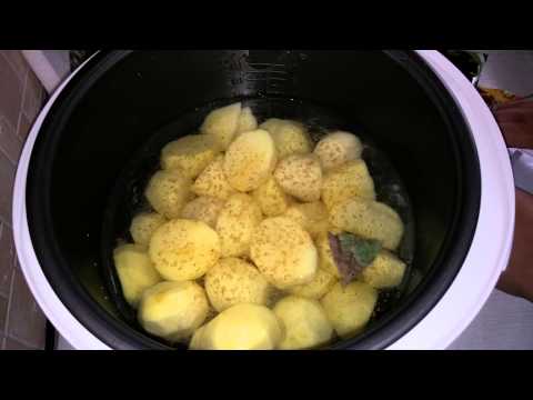 Как вкусно сварить картошку в мультиварке
