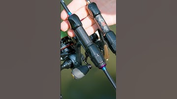 Check out our spinning rods Delphin ContaX and Graphix in action💯
