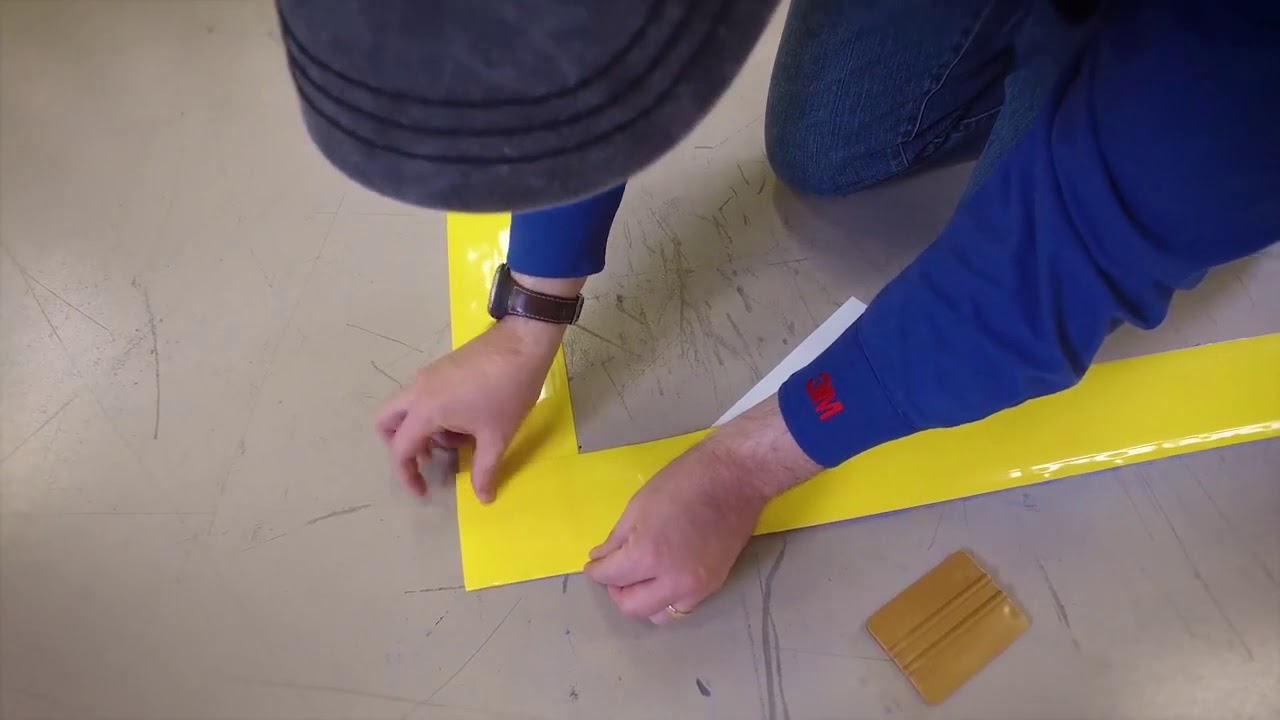 3M™ Ultra Durable Floor Marking Tape 971 - ΝΕΑ ΤΑΙΝΙΑ ΔΙΑΓΡΑΜΜΑΜΙΣΗΣ 3Μ 971  | admat.gr