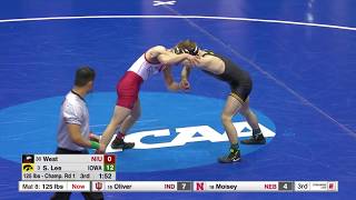 125lbs: Spencer Lee (Iowa) tech fall Bryce West (Northern Illinois)