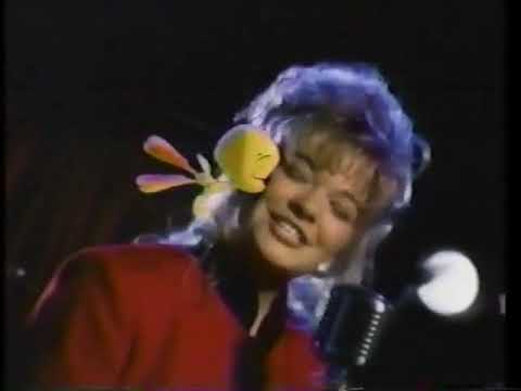 Target-Looney Tunes: Harmonious Holidays w/LeAnn Rimes (1996) (Both Versions)