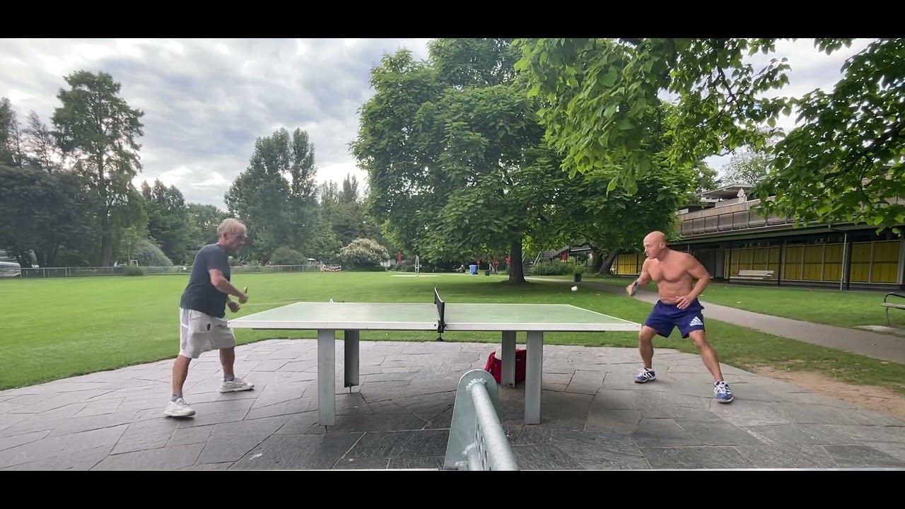 🇨🇭Outdoor table tennis at Lake Zurich🇨🇭🏓🏓 - YouTube