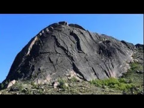 Особо охраняемые оплавленные горы в Казахстане