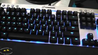 Corsair Vengeance K90 Backlit Gaming Keyboard & M90 Gaming  Mouse screenshot 5