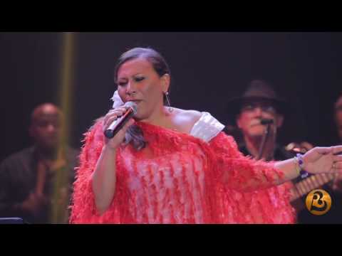 María Victoria Rodríguez- A la Virgen del Carmen (Live)