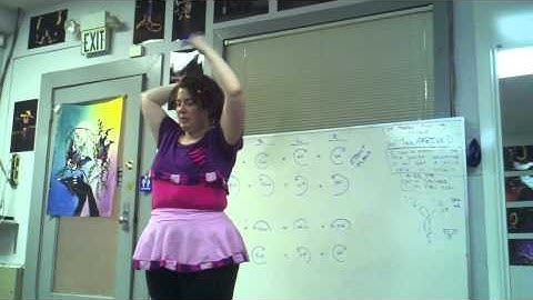 Poi Tutorial: Pinwheel to Giant Transition (demonstration)