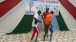 Twic Mayardit Lying Corner Dancing Crew