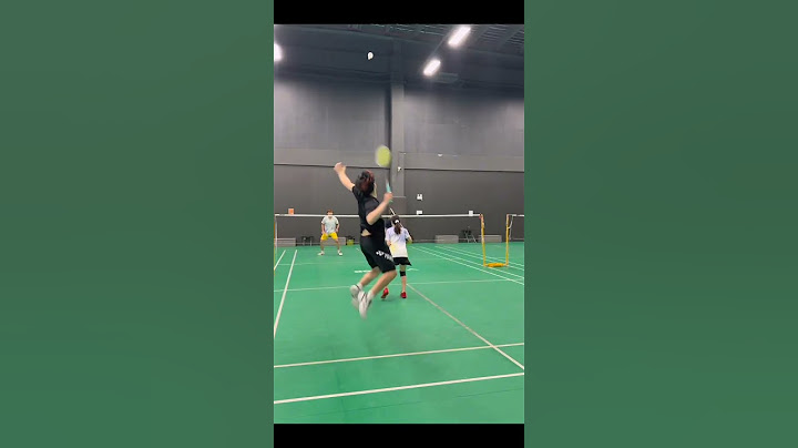 How to keep the best position when playing doubles in badminton #badminton #badmintonlovers