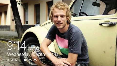 Windows 8.1 lock screen photo slide show