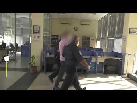 პოლიციამ ჯანმრთელობის განზრახ მძიმე დაზიანების ბრალდებით ამბროლაურში 1 პირი დააკავა