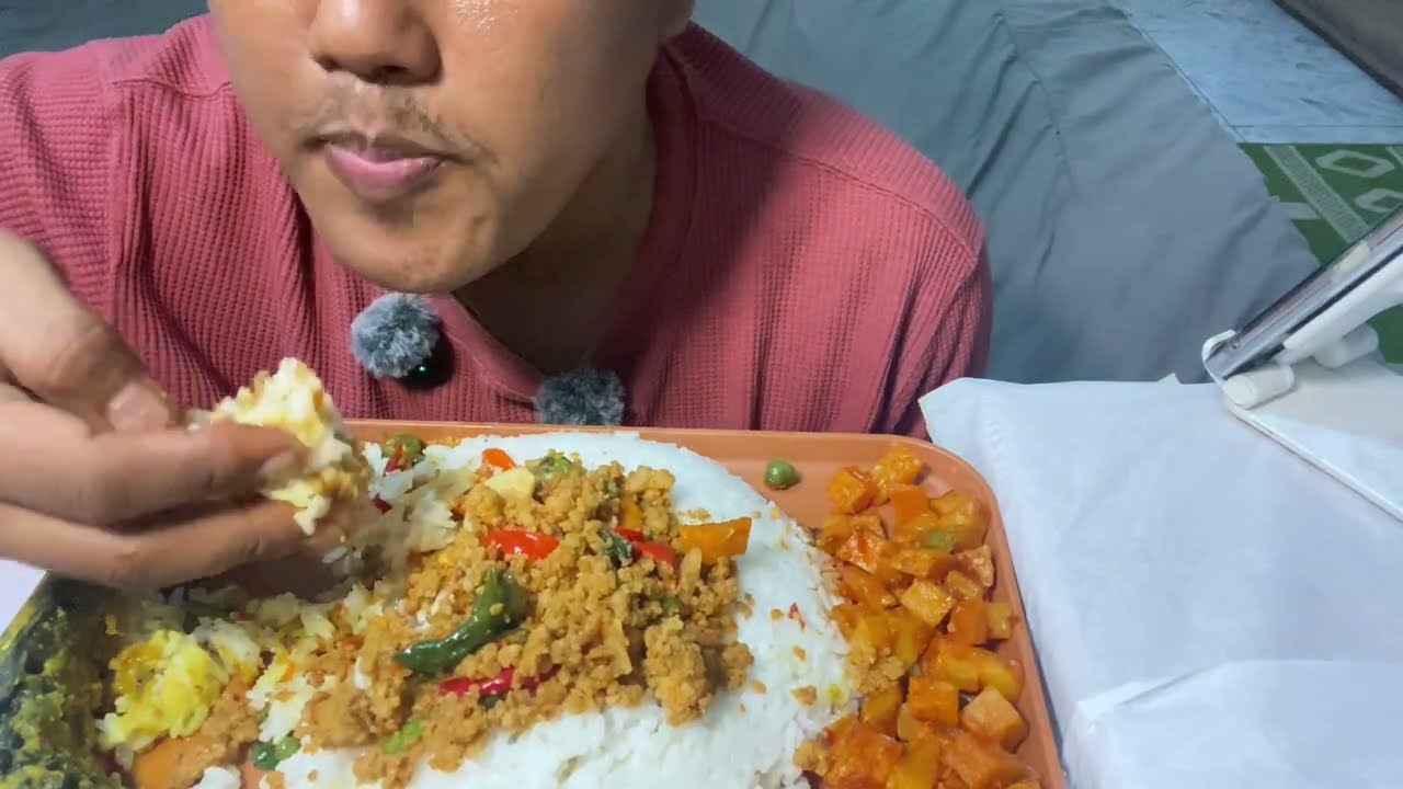 Makan Rumahan Indonesia | Lele Bumbu kuning Kentang Balado Nasi Dengan Sambal oncom