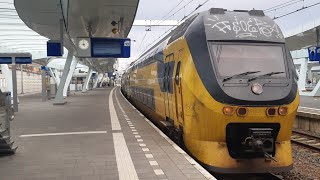 VIRM 9556 vertrekt van Arnhem Centraal