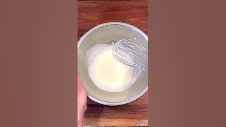 The Right Technique For Whisking Cream