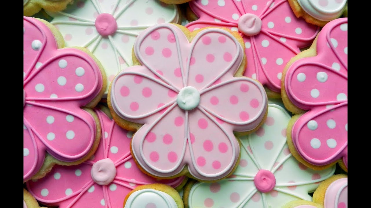 Daisy Flower Sprinkles - Hayley Cakes and Cookies Hayley Cakes and Cookies