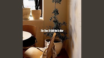 Pulsating Backdrops for Calming June Nights