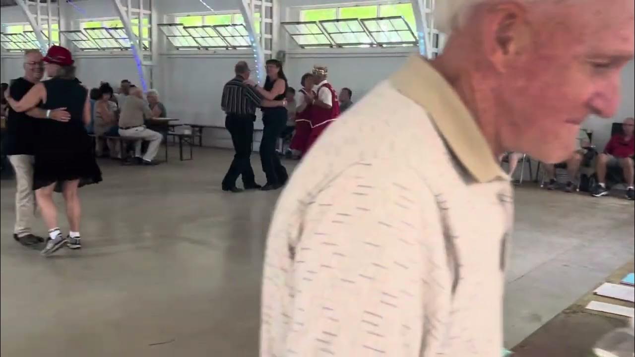  farmers polka larry olsen band bavarian blast in new ulm youtube