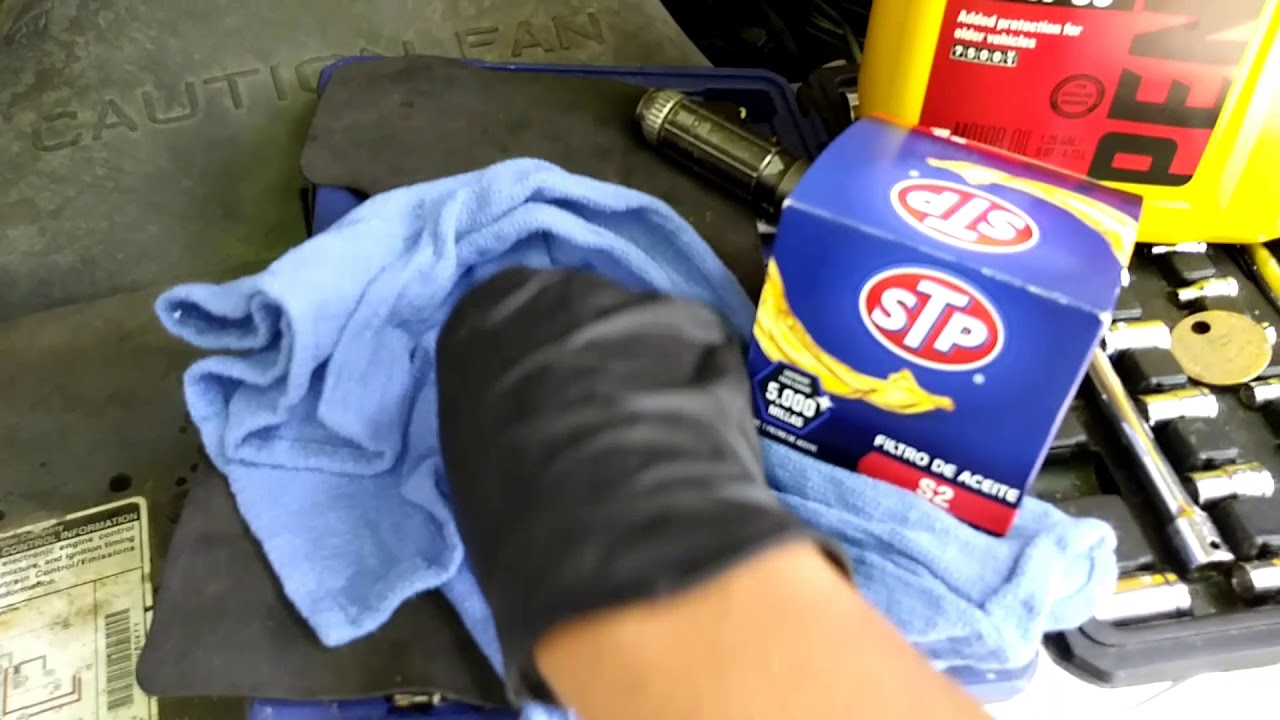 How to change oil (97 Ford Crown victoria) YouTube