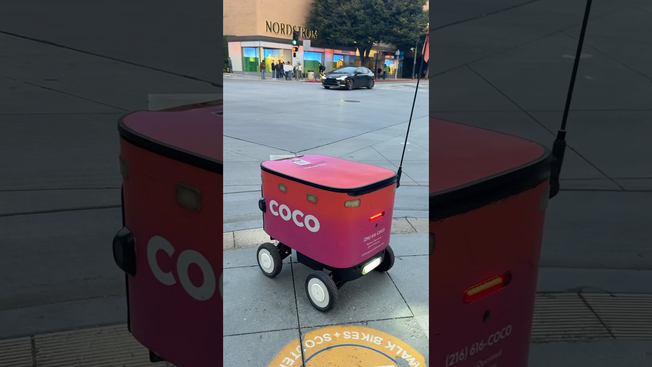 Robots 🤖 delivering food? #movernation Robots 🤖 delivering food? #movernation