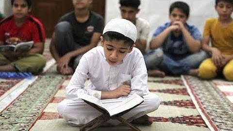 تلاوة الطفل الاندلوسي / عمر الفاروق / تلاوة هادئة رائعة