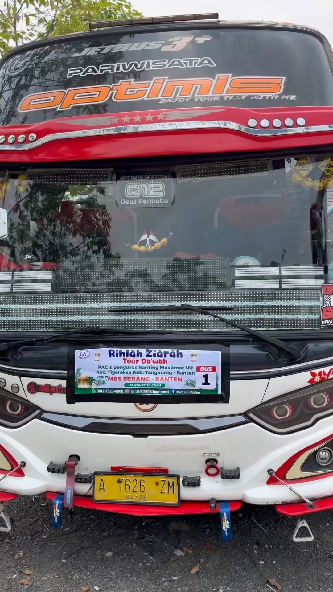 Permata Wisata: Menggali Pesona Bus Pariwisata yang Tak Hanya Sekadar Kendaraan