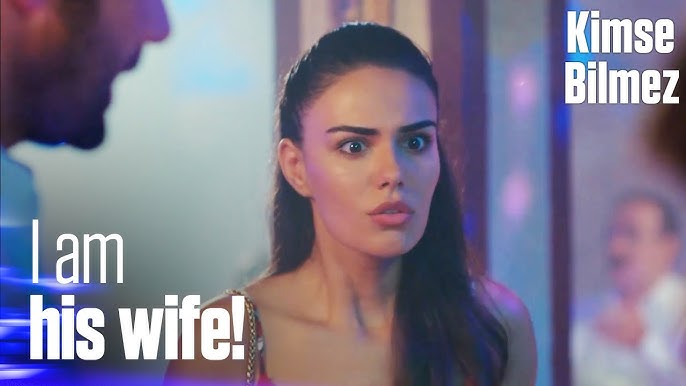 Әйел төсекте бір уақытта шешініп, жыныстық қатынасқа түседі (видео) Лондондық жезөкшелердің суреттері