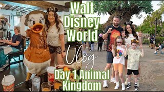 Orlando Florida Vlog | Animal Kingdom | Breakfast At Tusker House