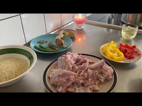 Video: Flätat Kött Med Grönsaker Och Ris