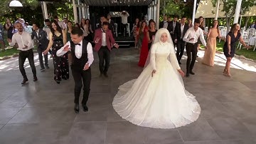 Thumbnail of GELİN DAMAT VE ARKADAŞLARI 32 KİŞİLİK ERİK DALI PERFORMANSI