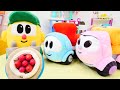 Bebek videoları. Oyuncak kamyon Leo pasta yapıyor. Play Doh oyun hamuru oyunları.