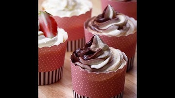 CÁCH LÀM BÁNH CUPCAKE DÂU TÂY | TasteShare