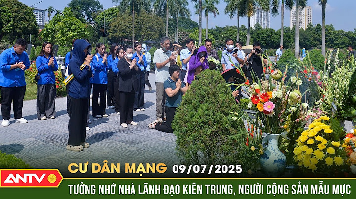 People stand in the sun to burn incense in memory of late General Secretary Nguyen Phu Trong | Ne...