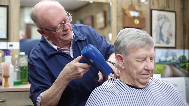 Iuka barber Terry Lambert