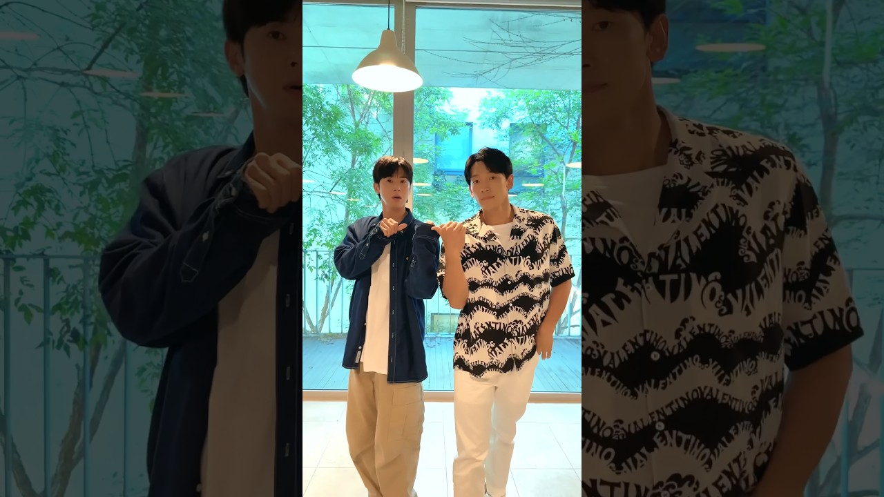 날 향한 Spotlight⭐️☔️ #비 #RAIN #유노윤호 #UKNOW #동방신기 #TVXQ! #東方神起 #Spotlight #스포트라이트 #This_is_my_swag auf YouTube ansehen 날 향한 Spotlight⭐️☔️ #비 #RAIN #유노윤호 #UKNOW #동방신기 #TVXQ! #東方神起 #Spotlight #스포트라이트 #This_is_my_swag auf YouTube ansehen
