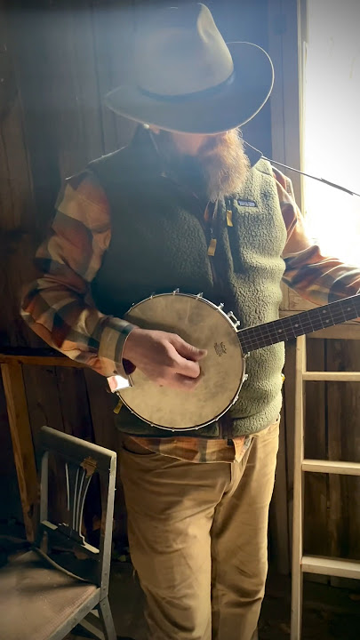 2023 was One Mile Deep #novembersouth #selfbow #tradbow #flintknapping #americanamusic