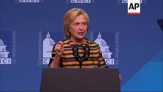 Clinton in Favor of Taco Trucks on Every Corner