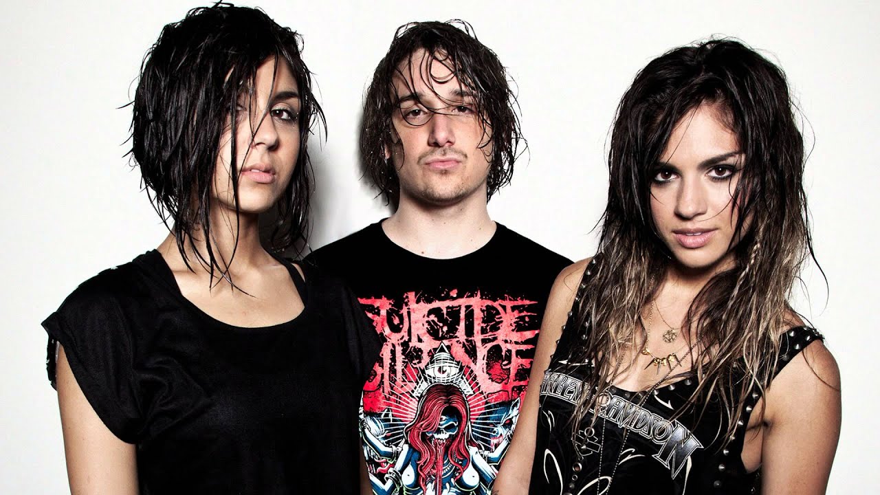 Tom Enzy vs. Krewella - We Are One (Tomicii Mashup)