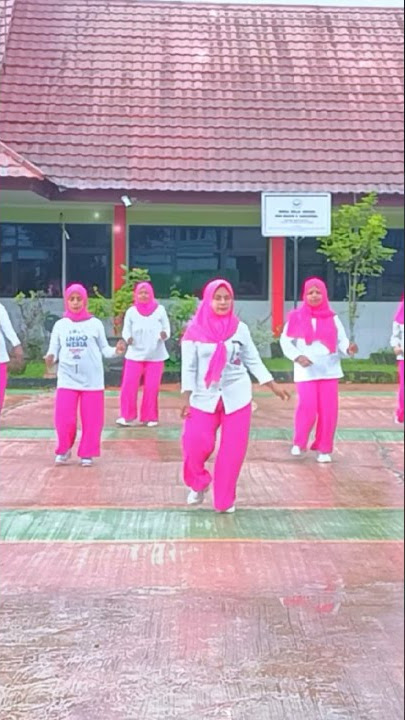 gwss sempaja// goyang halimah 2022